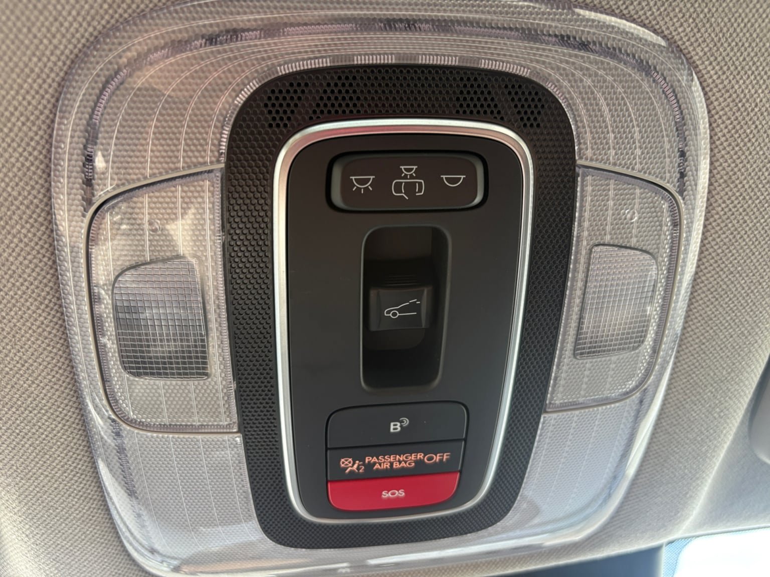 Used 2025 Hyundai Elantra SEL FWD image 25