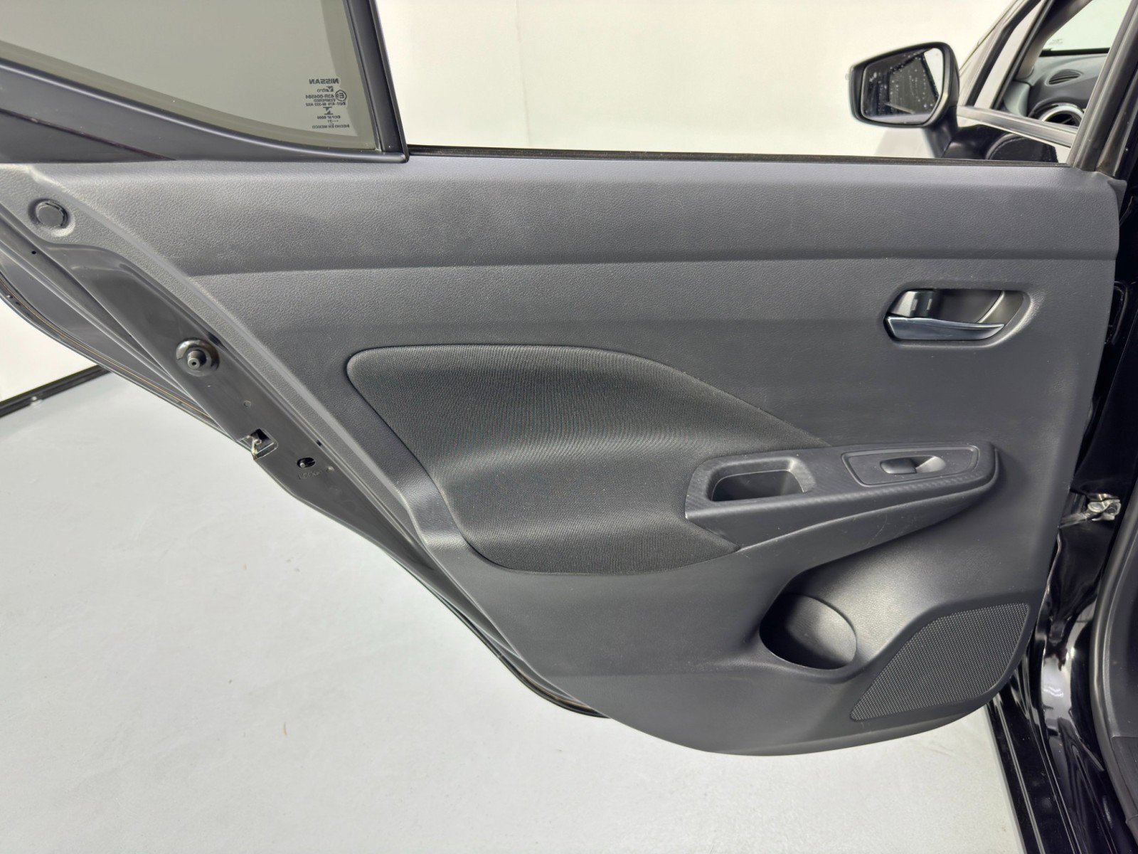 Used 2021 Nissan Versa SV image 34