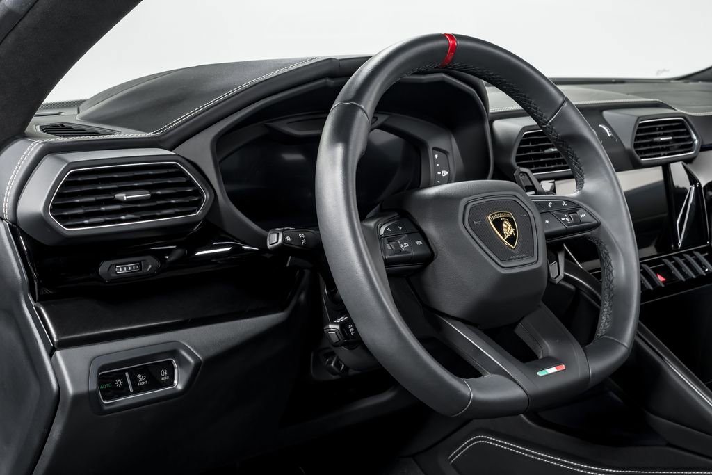 Used 2024 Lamborghini Urus S image 14