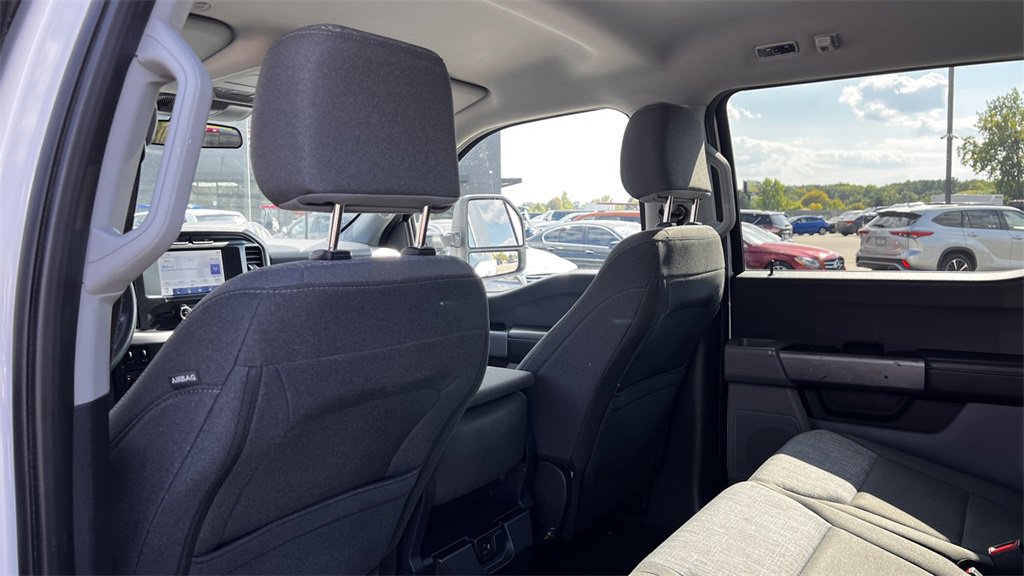 Used 2022 Ford F150 XLT w/ XTR Package image 32