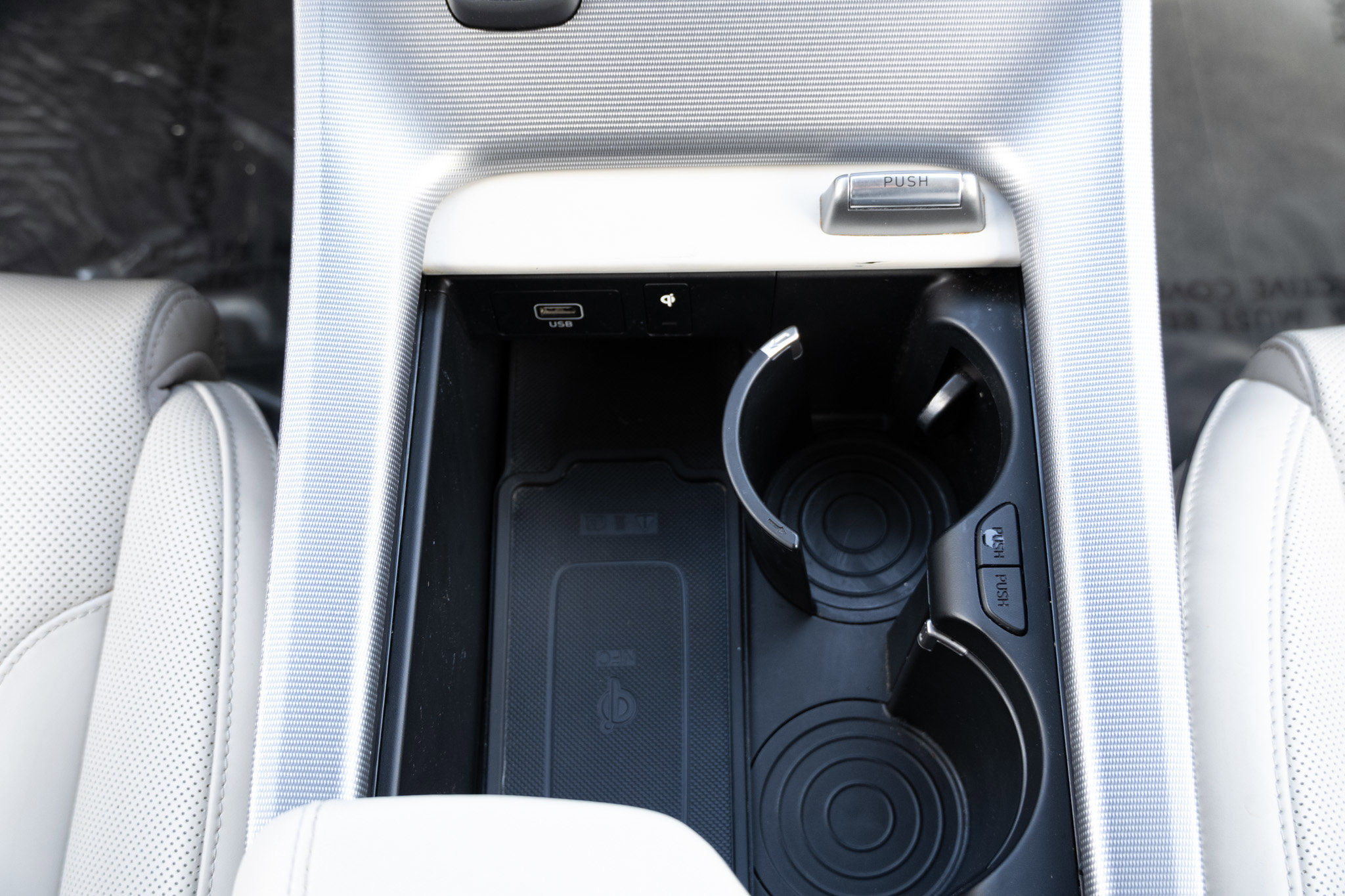 Used 2024 Hyundai Palisade Calligraphy image 50