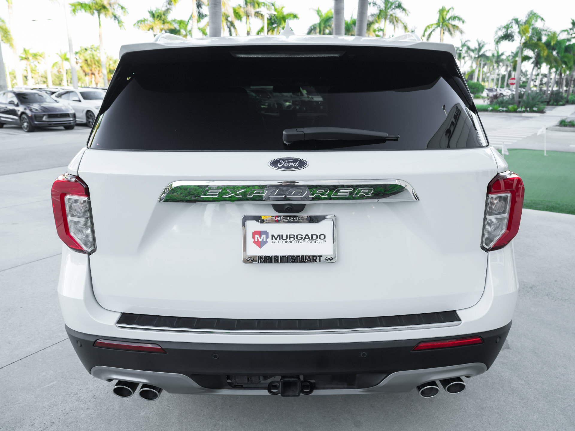 Used 2024 Ford Explorer King Ranch w/ Technology Package RWD image 34