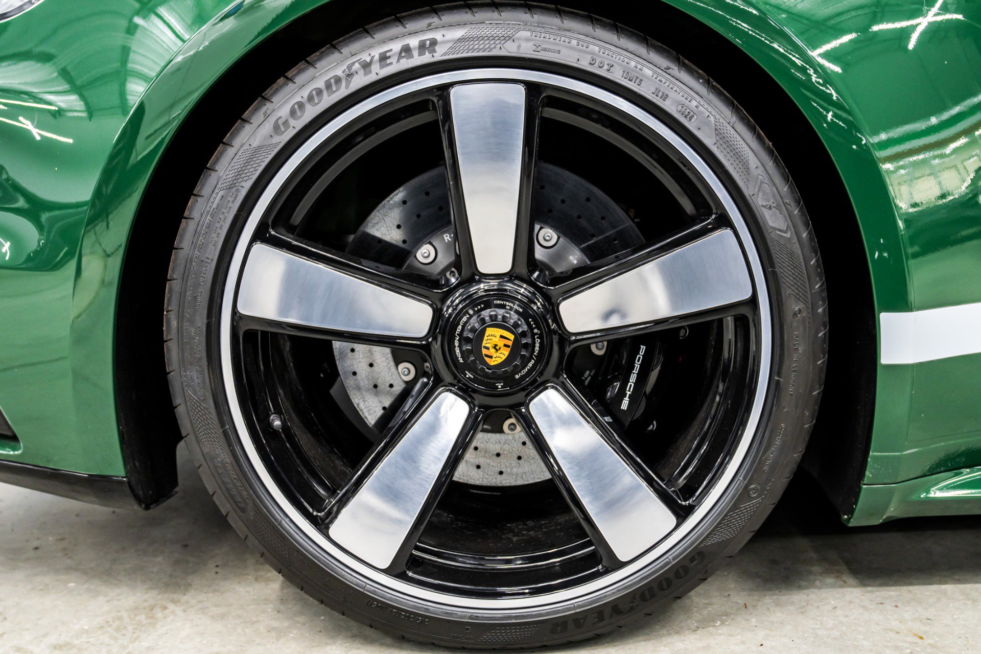 Used 2023 Porsche 911 Sport Classic image 10