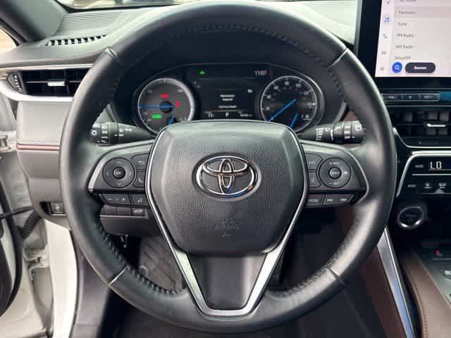 Used 2024 Toyota Venza XLE AWD/4WD image 14