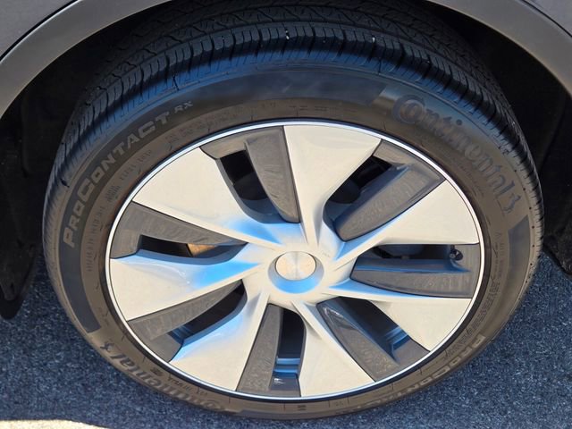 Used 2020 Tesla Model Y Long Range AWD/4WD image 11
