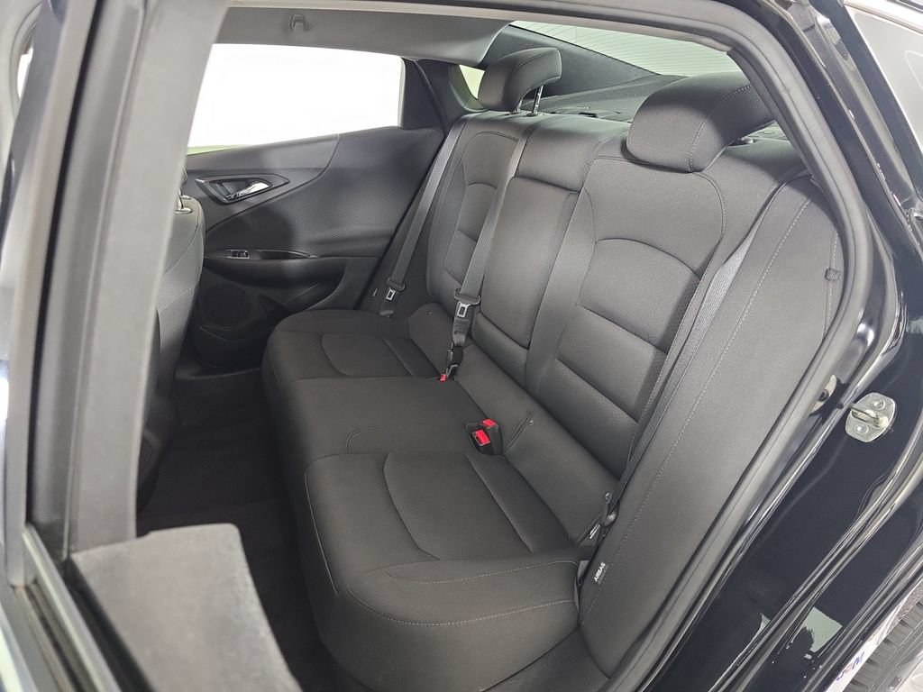 Used 2018 Chevrolet Malibu LS FWD image 16