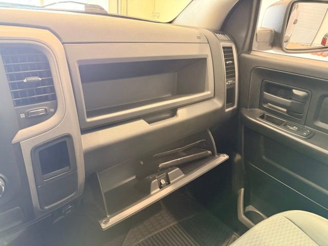 Used 2014 RAM 1500 Express image 29