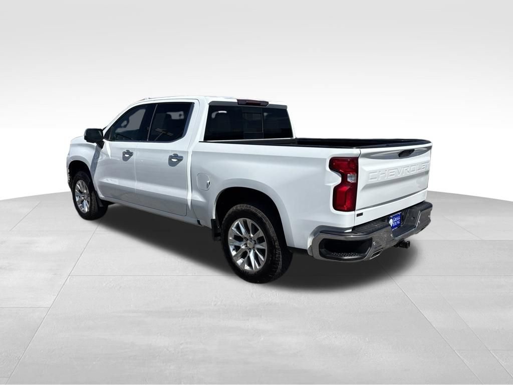 Used 2022 Chevrolet Silverado 1500 LTZ w/ LTZ Premium Package AWD/4WD image 4