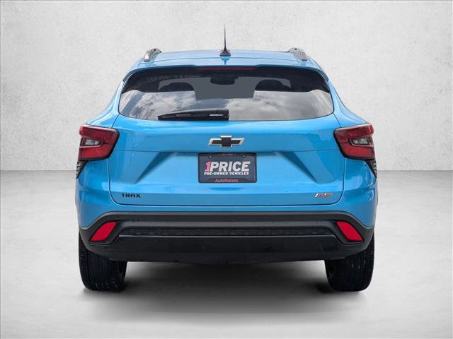 Used 2025 Chevrolet Trax RS w/ Sunroof Package image 6
