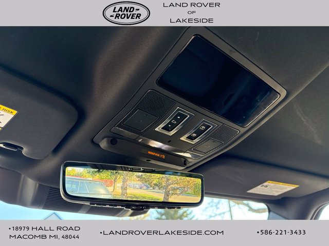 Used 2026 Land Rover Defender 110 X-Dynamic SE AWD/4WD image 20