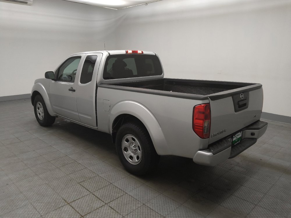 Used 2021 Nissan Frontier S RWD image 3