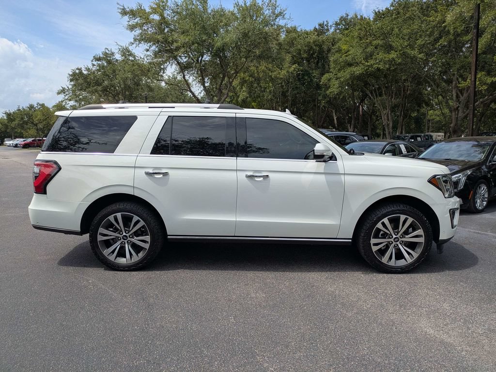 Used 2021 Ford Expedition Limited RWD image 3