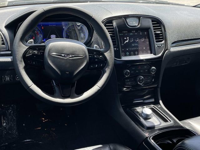 Used 2022 Chrysler 300 S w/ Safetytec Plus Group RWD image 8