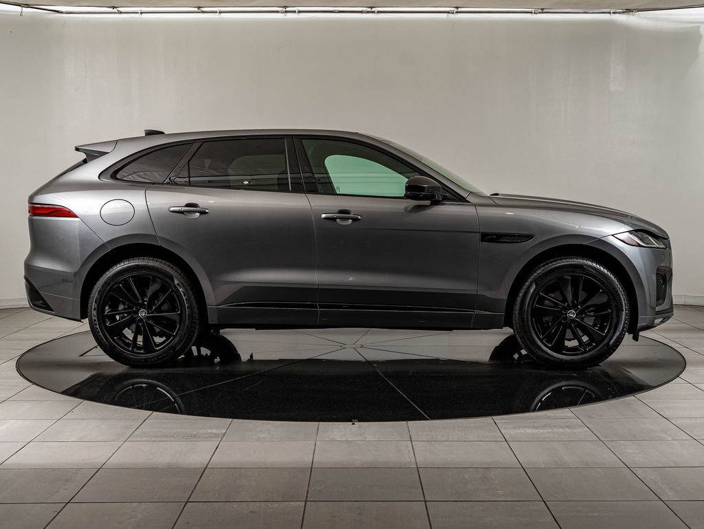 Certified 2025 Jaguar F-PACE R-Dynamic S AWD/4WD image 4