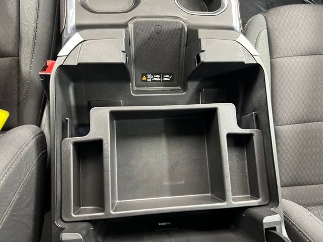 Used 2023 Chevrolet Silverado 1500 LT AWD/4WD image 22