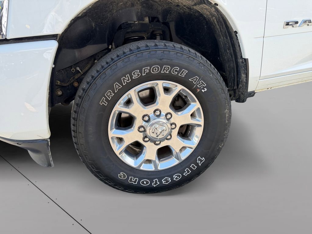 Used 2024 RAM 2500 Laramie w/ Safety Group AWD/4WD image 9