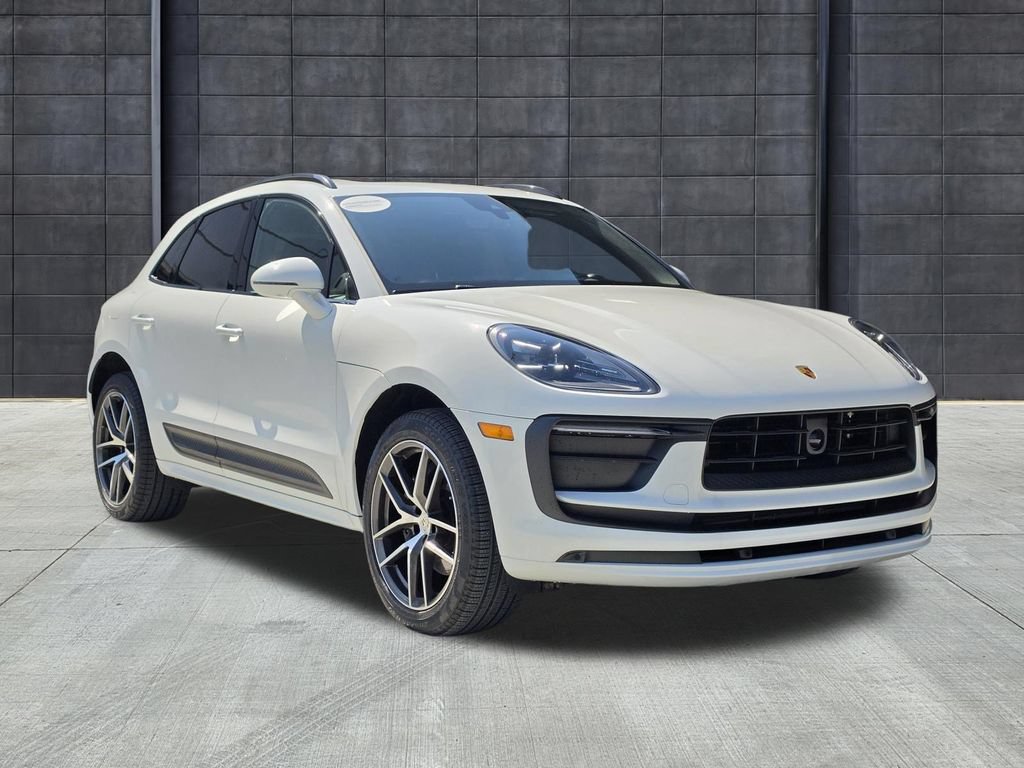 Certified 2025 Porsche Macan Turbo AWD/4WD image 6
