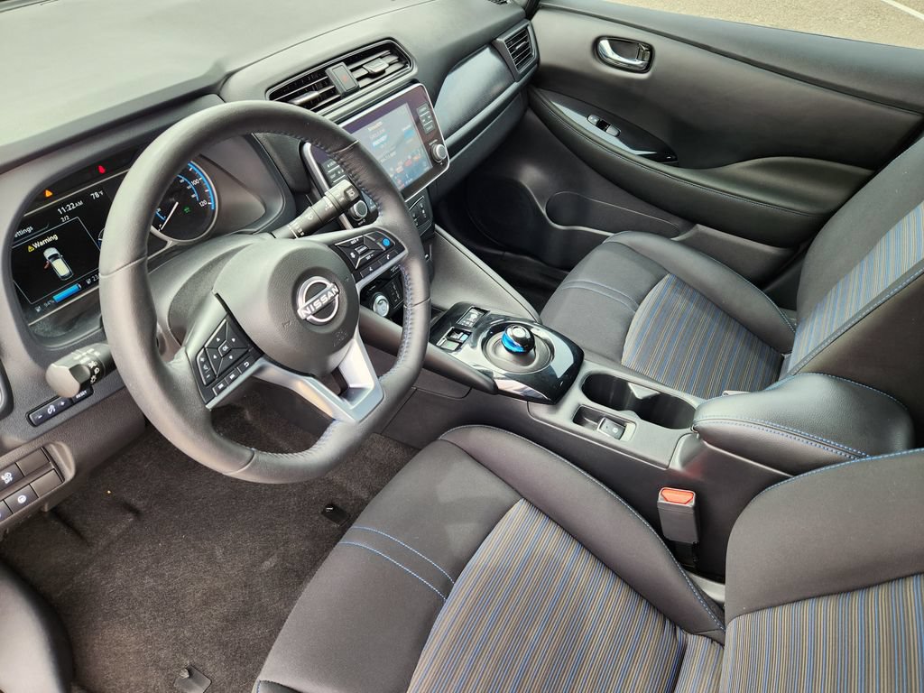 Certified 2025 Nissan Leaf SV Plus FWD image 10