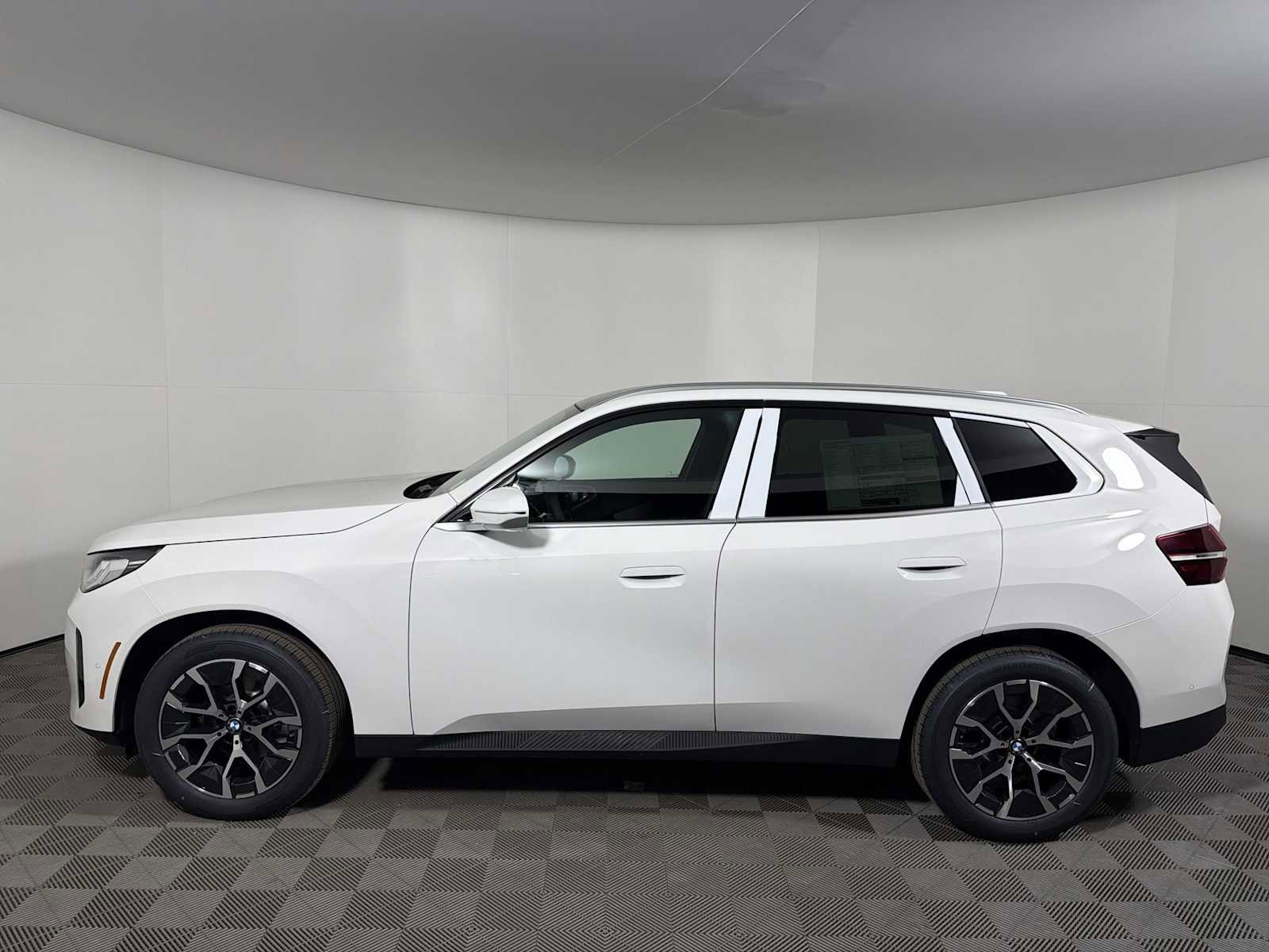 New 2026 BMW X3 xDrive30 image 4