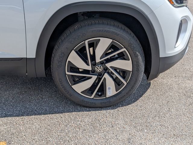 New 2026 Volkswagen Atlas SE FWD image 9
