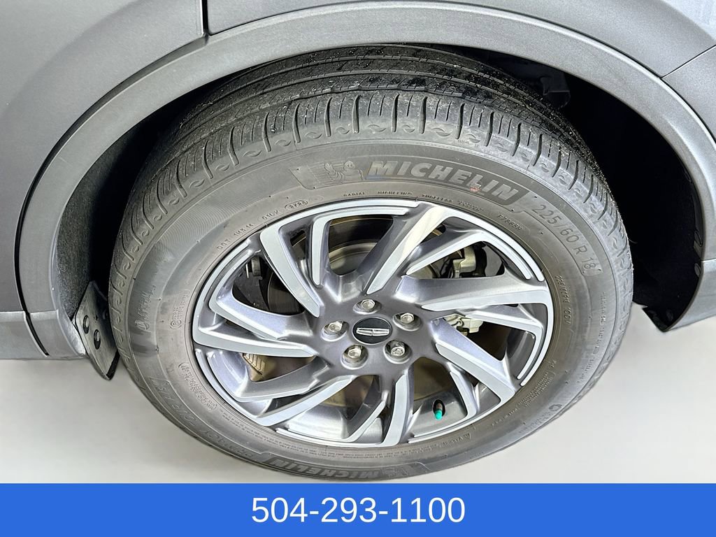 Used 2023 Lincoln Corsair FWD w/ Equipment Group 102A image 32