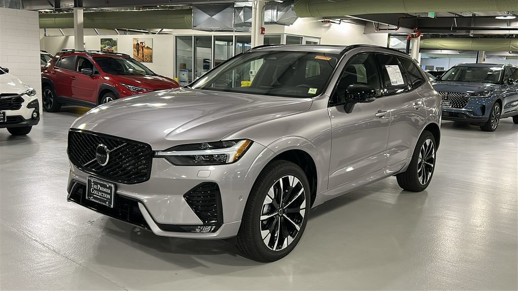 Certified 2026 Volvo XC60 B5 Plus w/ Protection Package Premier AWD/4WD image 3