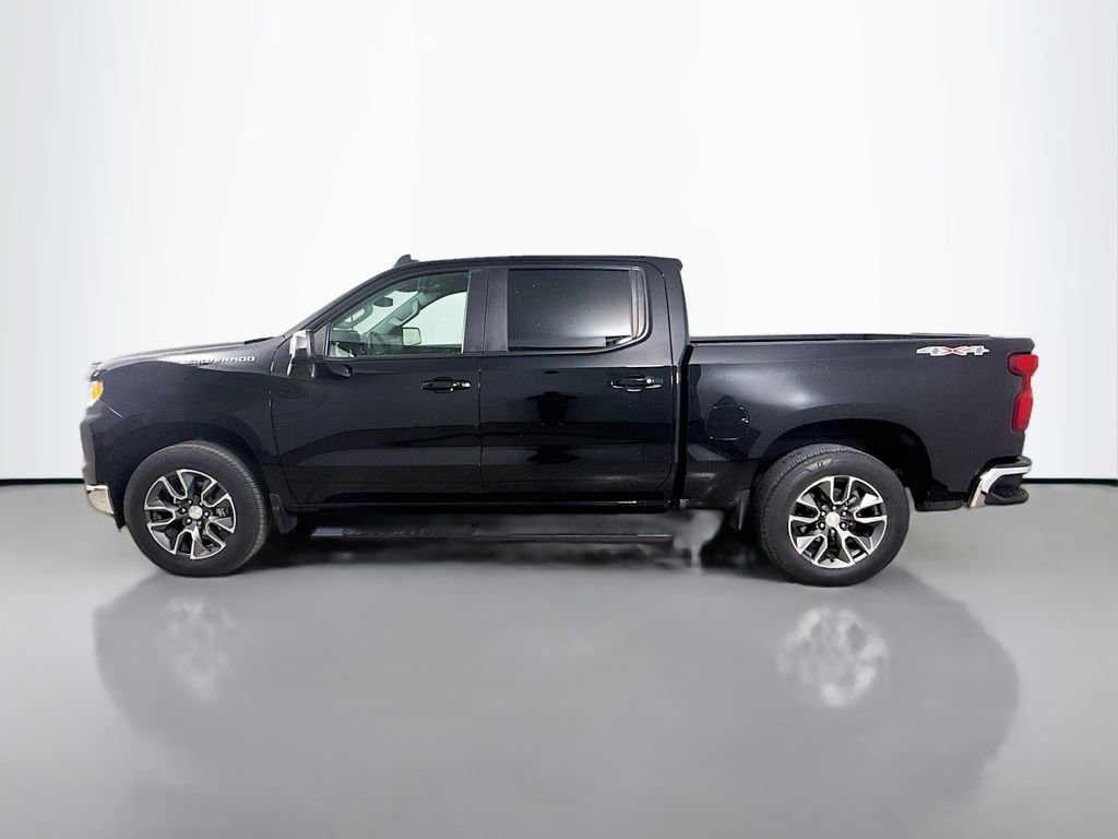 Used 2022 Chevrolet Silverado 1500 LT w/ Protection Package image 4