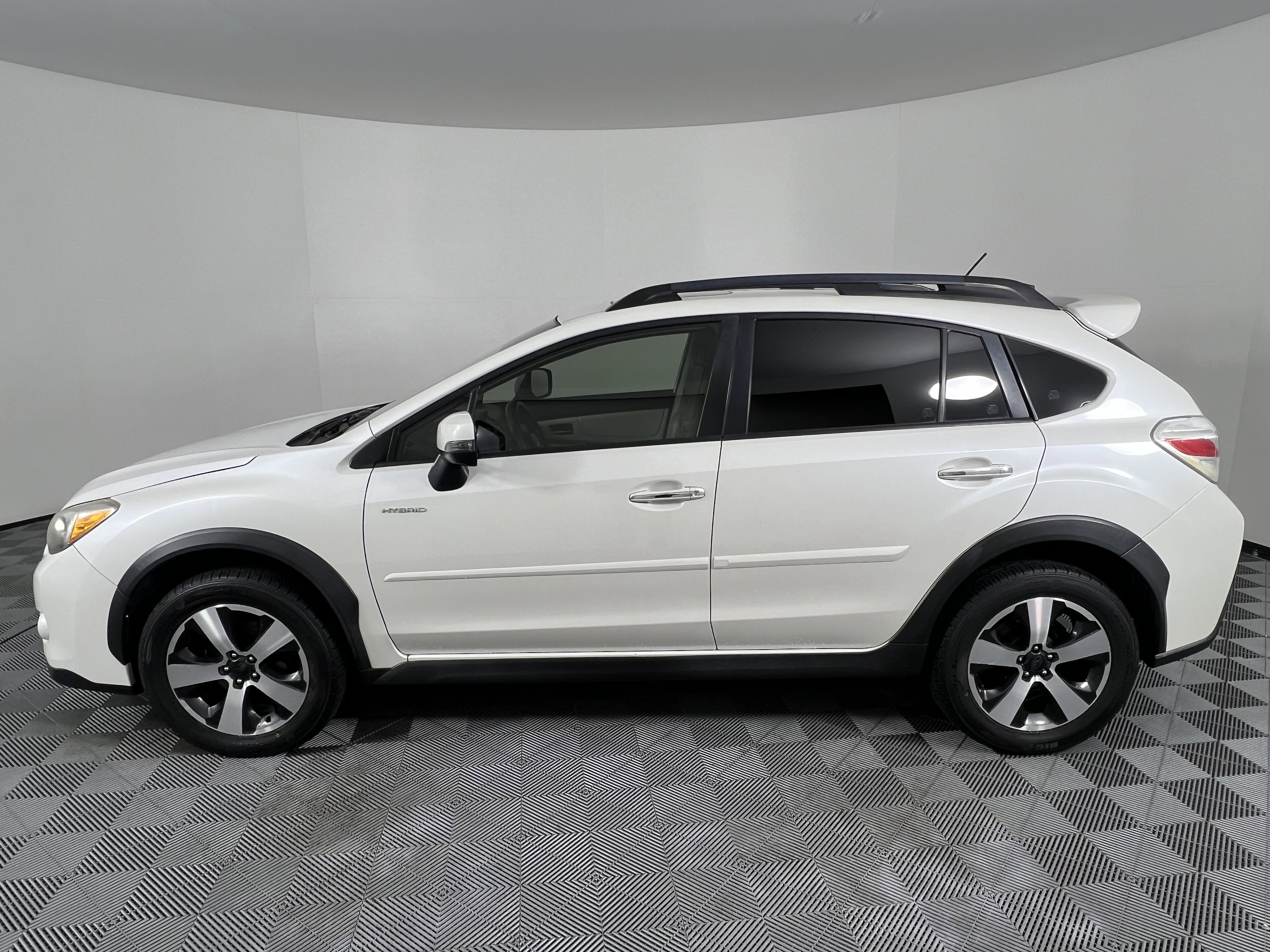 Used 2014 Subaru Crosstrek Touring image 9