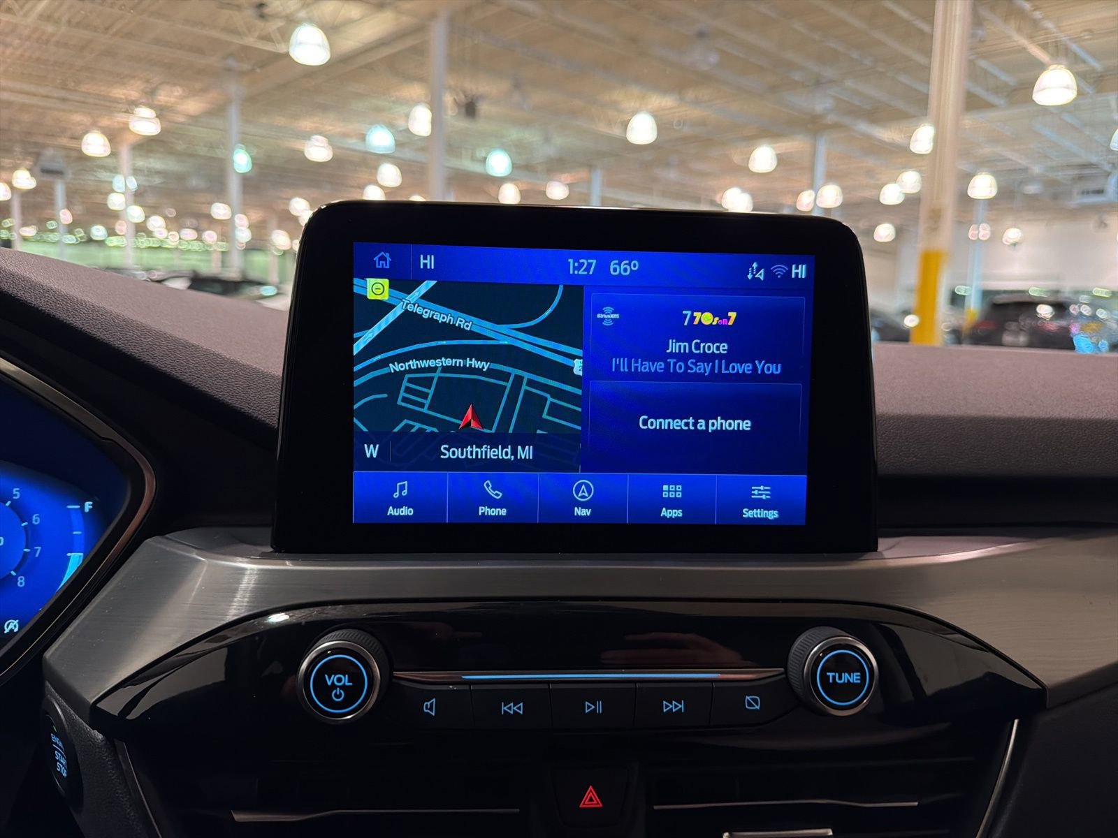 Used 2022 Ford Escape Titanium image 19