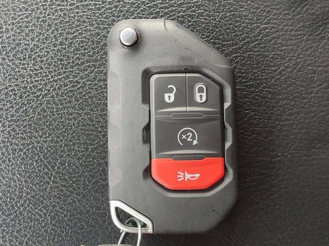 Certified 2023 Jeep Wrangler Unlimited Sport AWD/4WD image 33