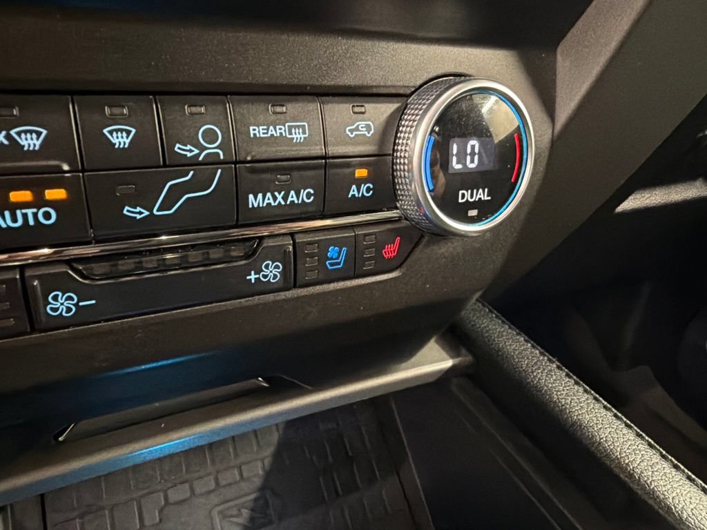 Used 2021 Ford Expedition XLT AWD/4WD image 15