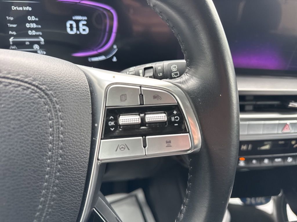 Used 2025 Kia Telluride S FWD image 21