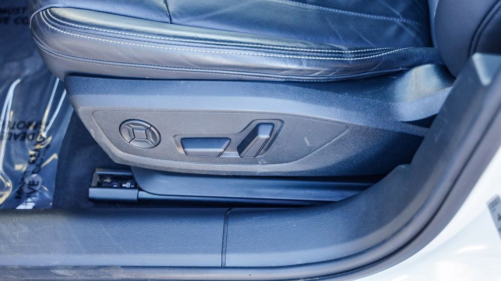 Used 2024 Audi A6 Premium Plus image 23