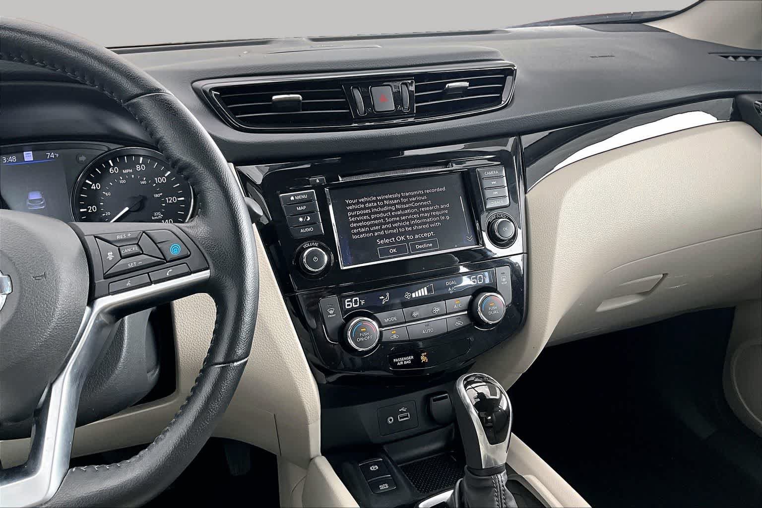Certified 2022 Nissan Rogue Sport SL w/ Premium Package AWD/4WD image 7