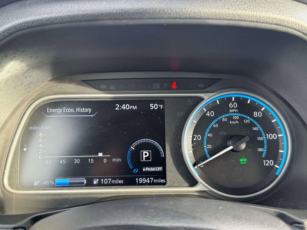 Certified 2025 Nissan Leaf SV Plus image 25