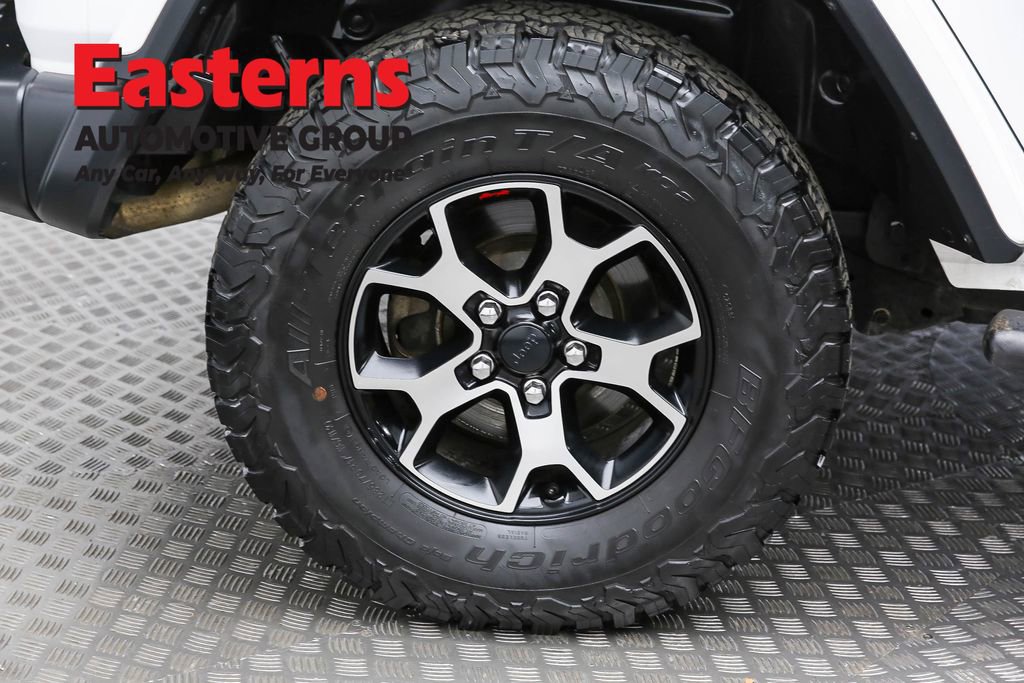 Used 2020 Jeep Wrangler Unlimited Rubicon w/ LED Lighting Group AWD/4WD image 33
