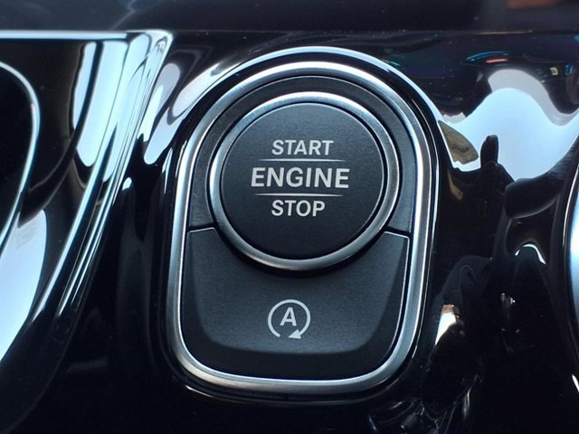 New 2026 Mercedes-Benz GLA 250 image 25