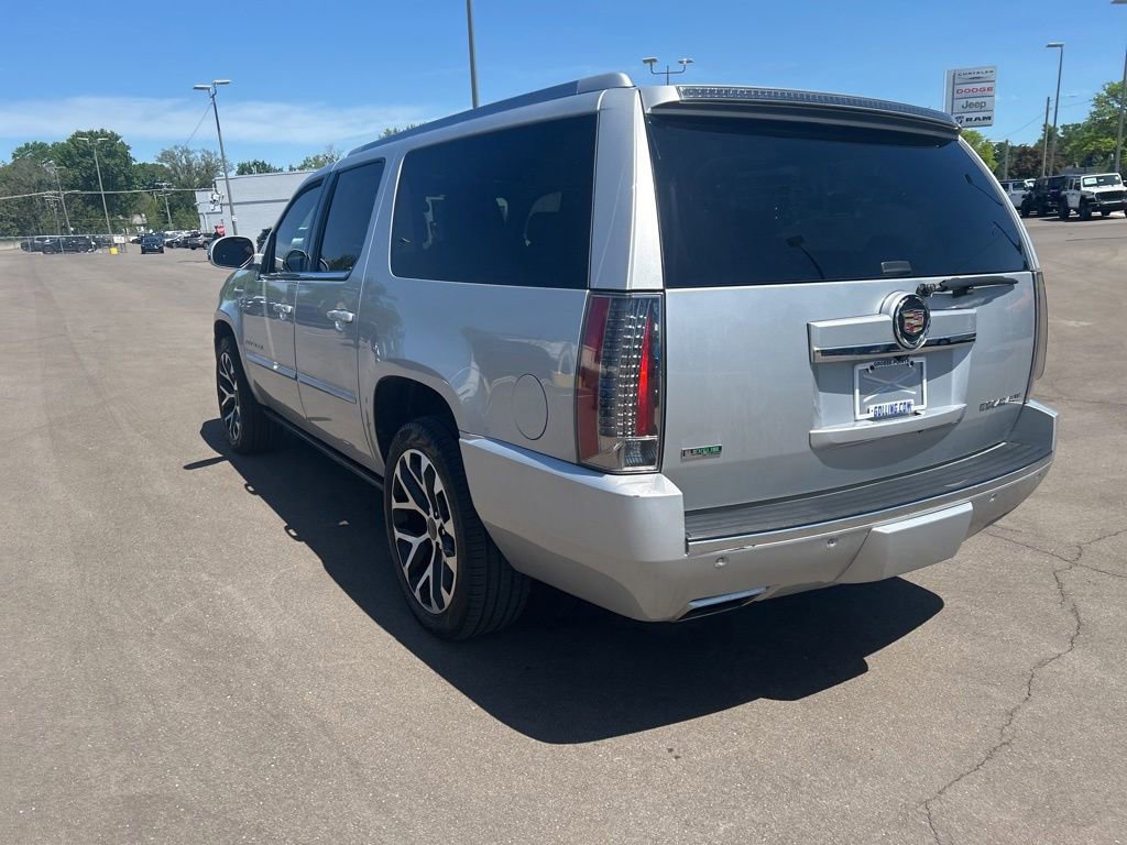 Used 2012 Cadillac Escalade ESV Premium AWD/4WD image 7
