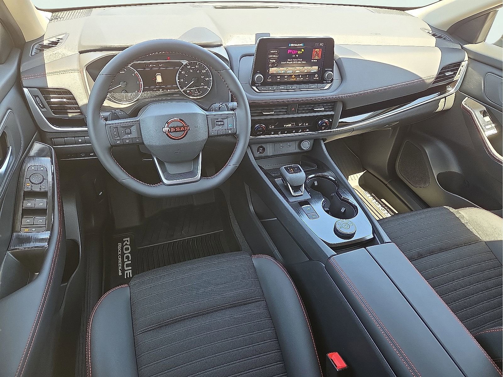 Used 2026 Nissan Rogue SV AWD/4WD image 11
