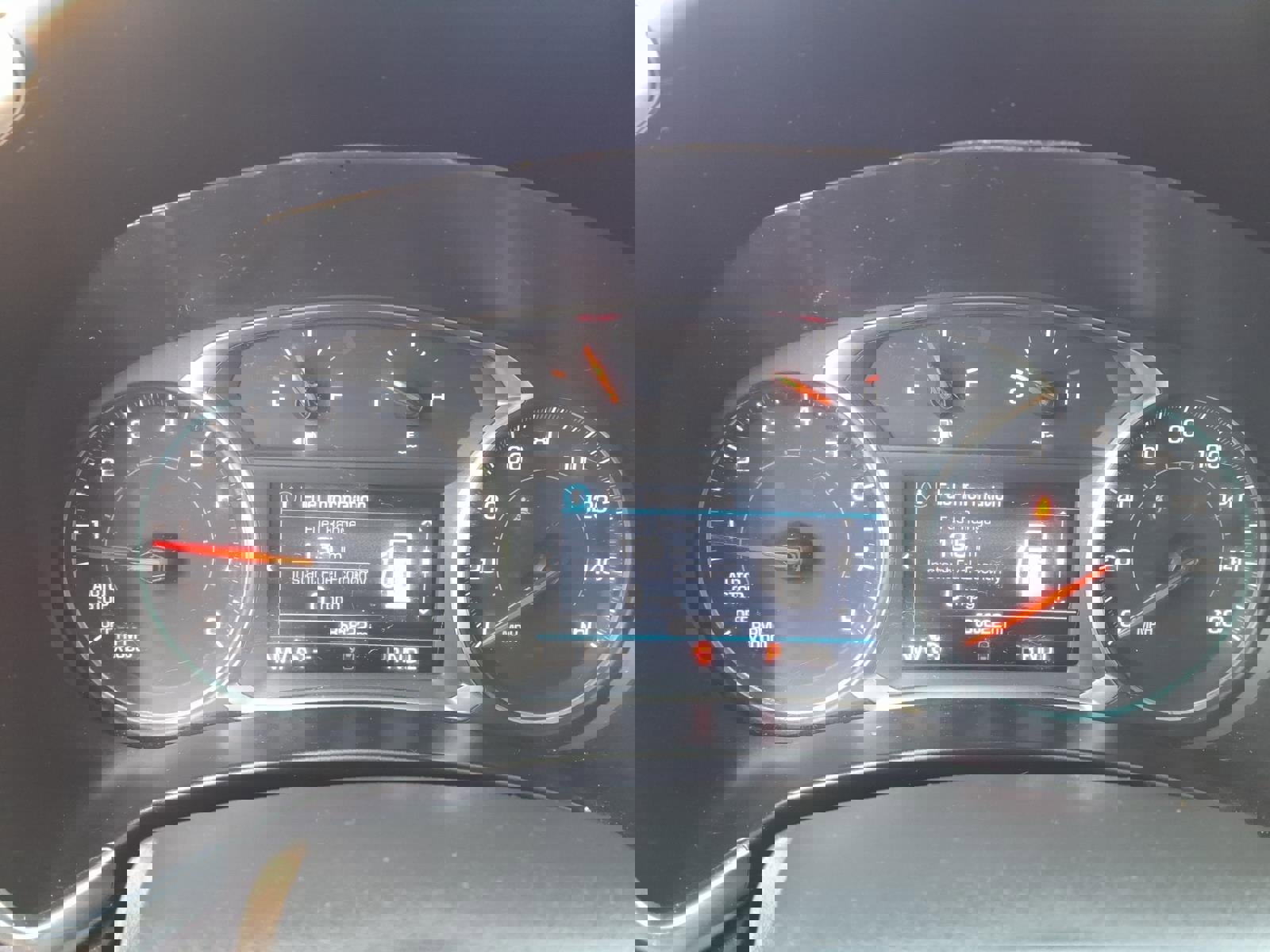 Used 2022 Chevrolet Equinox LS w/ LS Convenience Package image 10