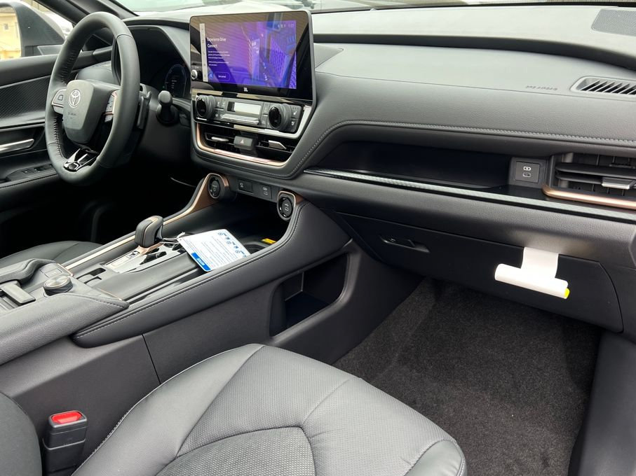 New 2026 Toyota Grand Highlander AWD Hybrid image 23