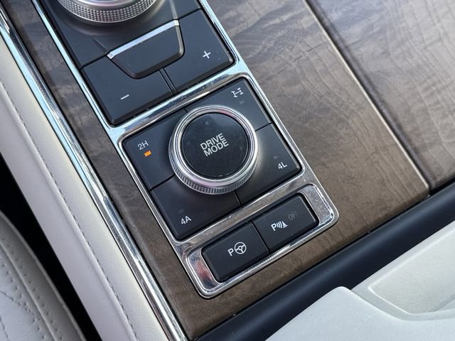 Used 2018 Ford Expedition Platinum AWD/4WD image 38