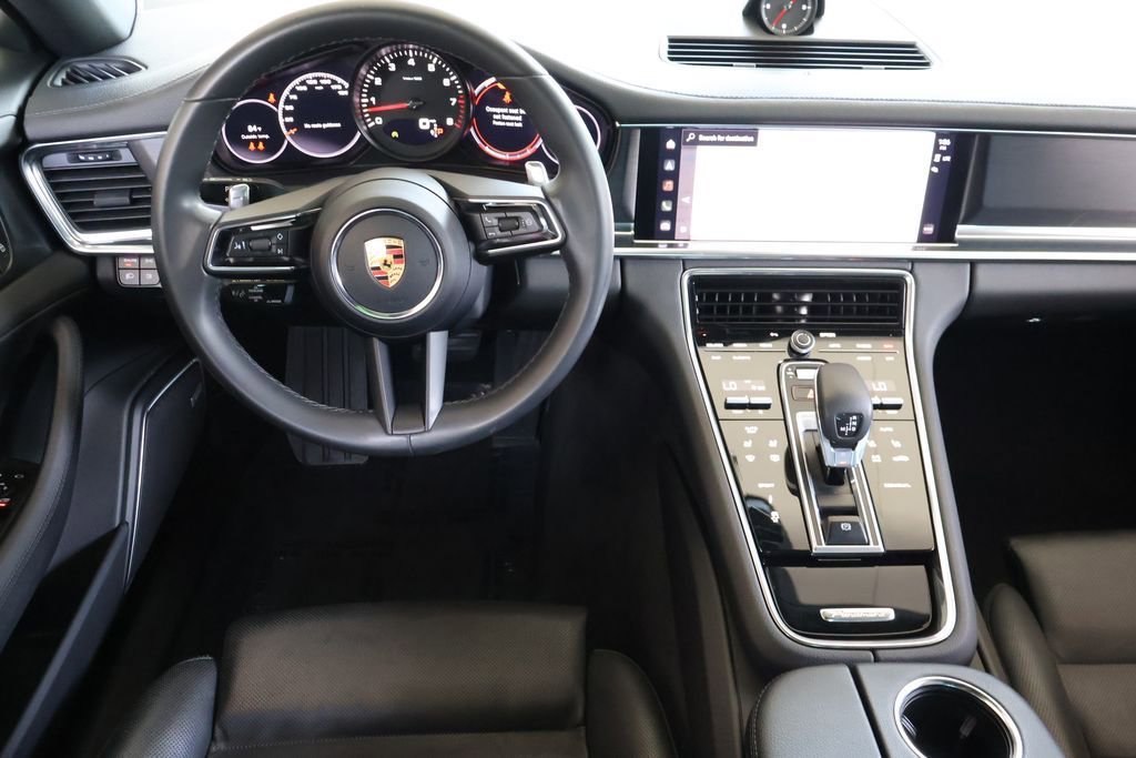 Used 2022 Porsche Panamera Platinum Edition image 14