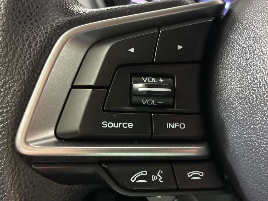 Certified 2022 Subaru Crosstrek 2.0i image 25