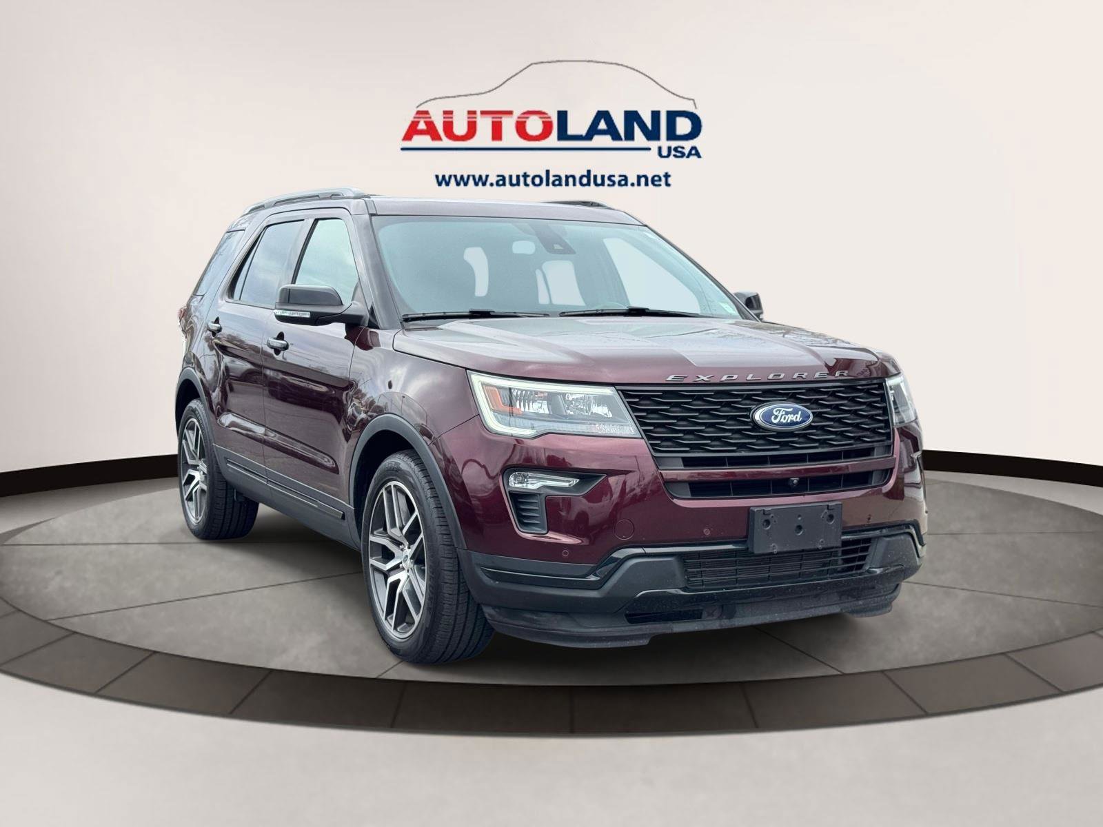Used 2018 Ford Explorer Sport w/ Equipment Group 401A image 2