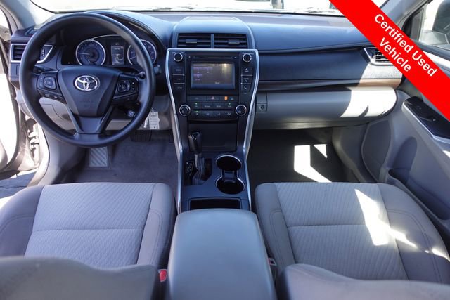 Certified 2017 Toyota Camry LE image 4