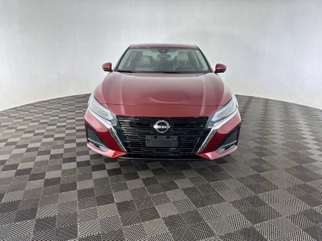 Used 2023 Nissan Altima 2.5 SL FWD image 2