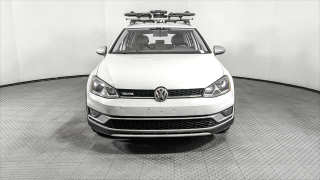 Used 2017 Volkswagen Golf Alltrack S image 12