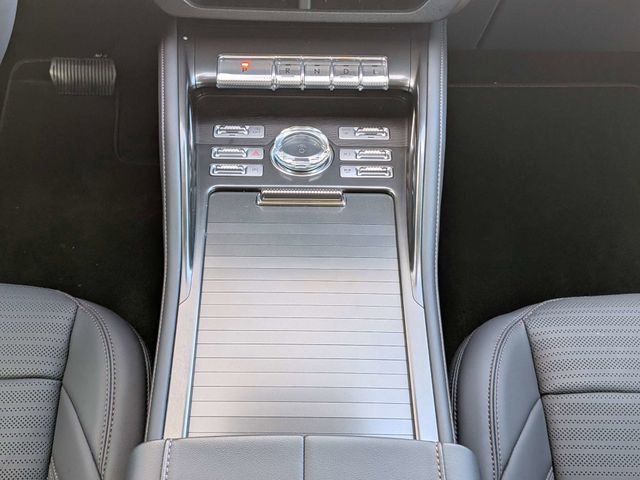 New 2026 Lincoln Nautilus Reserve w/ Jet Appearance Package image 17
