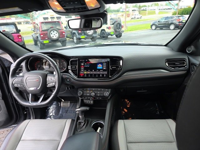 Used 2024 Dodge Durango GT image 46